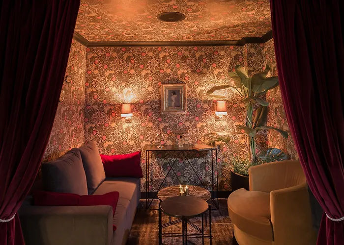 Hôtel Snob by Elegancia